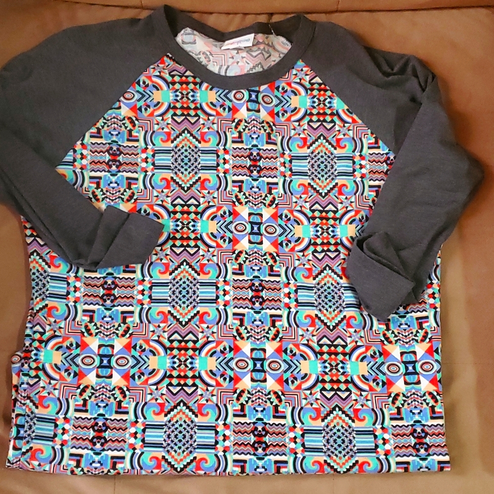 LuLaRoe size Small Randy shirt multi colored with grey sleeves